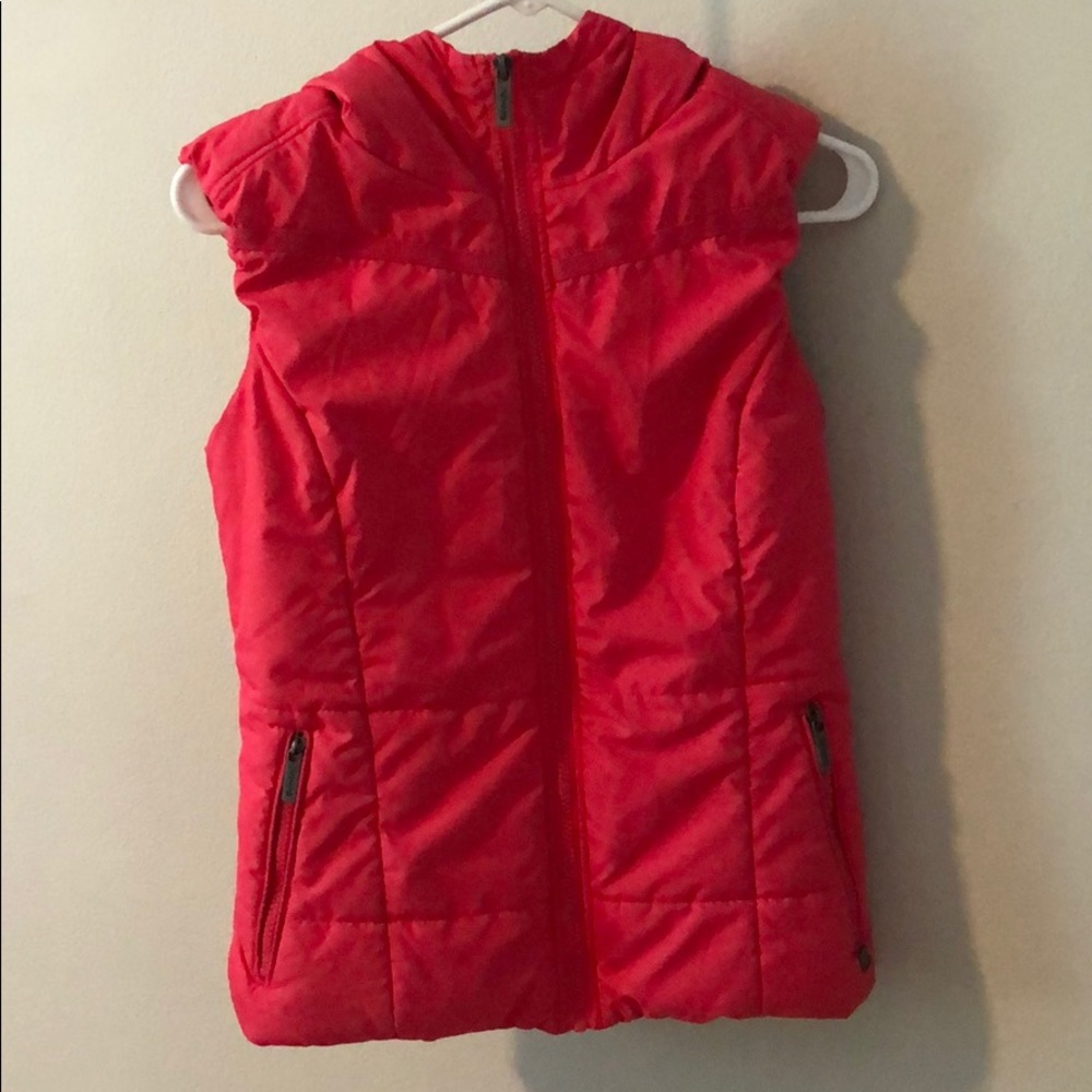 Bench Vest